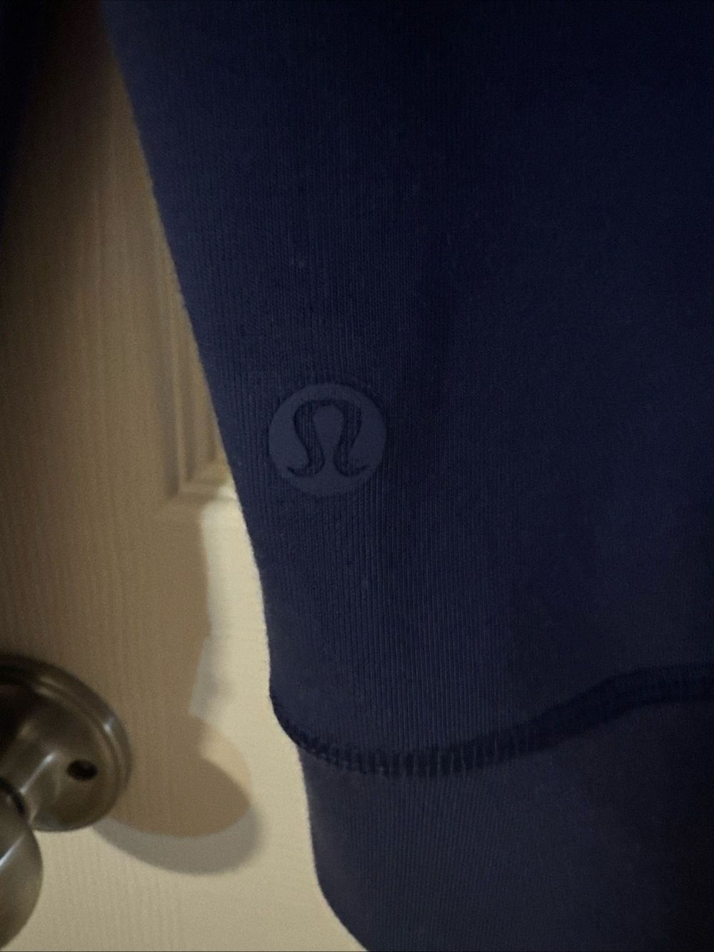 lululemon athletica Women’s Blue City Sleek Pullover Hoodie - Picture 3 of 7